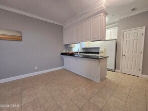 1120 15th St in Mexico Beach, FL - Foto de edificio - Building Photo