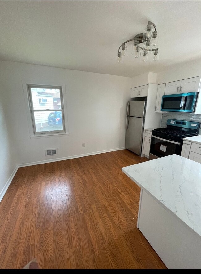 588 McKinley St, Unit 2 in Passaic, NJ - Building Photo - Building Photo