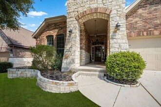 7914 Milton Favor in San Antonio, TX - Building Photo - Building Photo