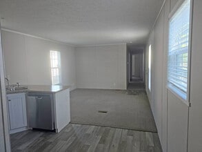 602 W 9th St in Storm Lake, IA - Building Photo - Building Photo