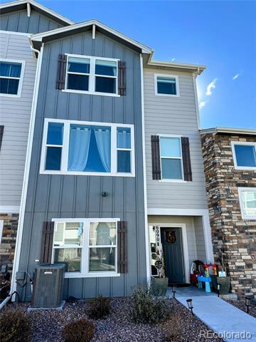 6090 Venado Grv in Colorado Springs, CO - Building Photo