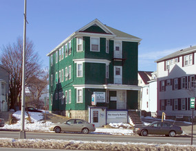 775 Plymouth Ave in Fall River, MA - Building Photo - Building Photo