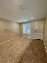 29101 Springshores Dr in Menifee, CA - Building Photo - Building Photo
