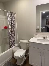 4521 SE Ember Ln in West Des Moines, IA - Building Photo - Building Photo