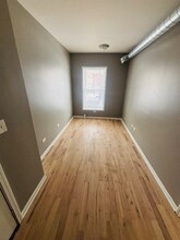 7127 S Normal Blvd in Chicago, IL - Foto de edificio - Building Photo