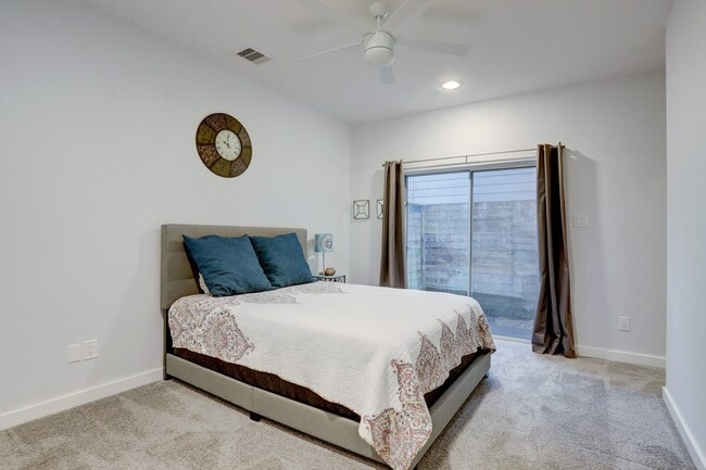 property at 1604 Crockett St