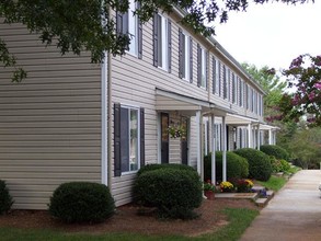 Signal Hill in Statesville, NC - Building Photo - Building Photo