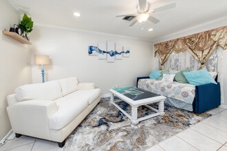 1230 Block Island Rd, Unit Unit 1 in Wellington, FL - Building Photo - Building Photo