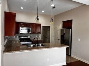 310 Hidden Creek Cir in Dothan, AL - Building Photo - Building Photo