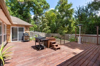 6004 Hunnington Dr in Conroe, TX - Building Photo - Building Photo