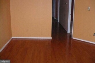 10048 Hellingly Pl in Gaithersburg, MD - Building Photo - Building Photo