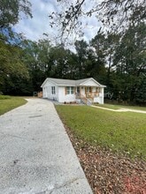 3013 Michael Dr SW in Marietta, GA - Building Photo - Building Photo