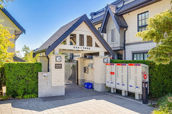 Oak+ Park in Vancouver, BC - Building Photo - Building Photo