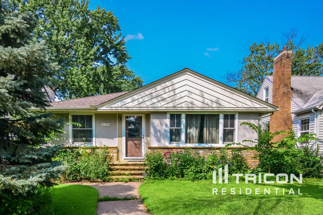 3755 Major Ave N in Minneapolis, MN - Building Photo