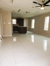 623 Cathedral Hill, Unit 1 in Edinburg, TX - Foto de edificio - Building Photo