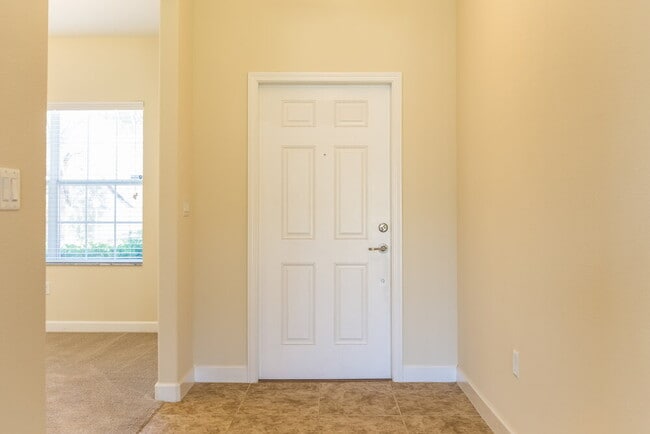 4723 Coppola Dr in Mount Dora, FL - Foto de edificio - Building Photo