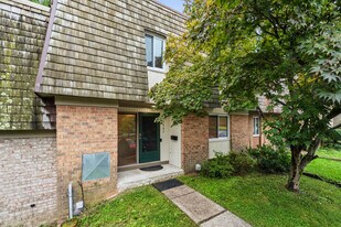 19407 Battleridge Way in Gaithersburg, MD - Building Photo