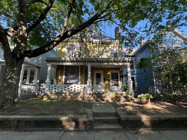 1230 Highland St, Unit downstairs half unit