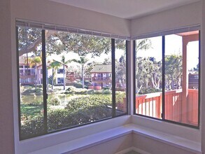 4049 Carmel View Rd in San Diego, CA - Building Photo - Building Photo