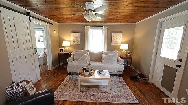 property at 4409 Jonesbay Ln