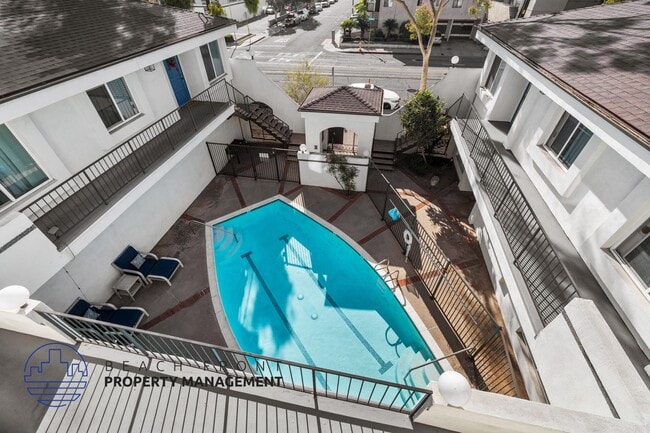 4433 W 120th St. in Hawthorne, CA - Building Photo - Building Photo