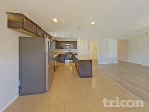 9921 Amosite Dr in Fort Worth, TX - Building Photo - Building Photo