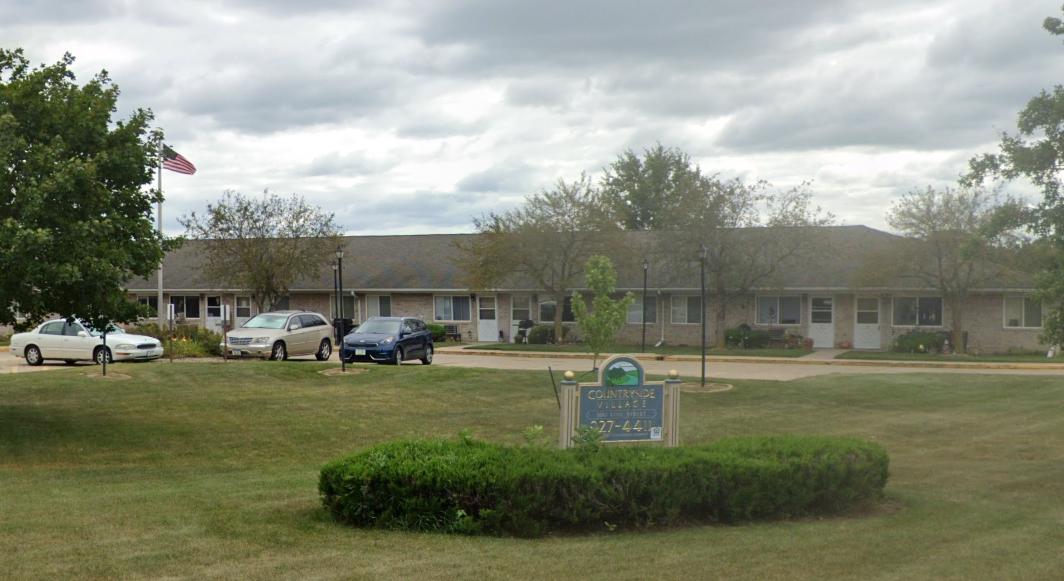 Countryside Village of Manchester in Manchester, IA - Building Photo