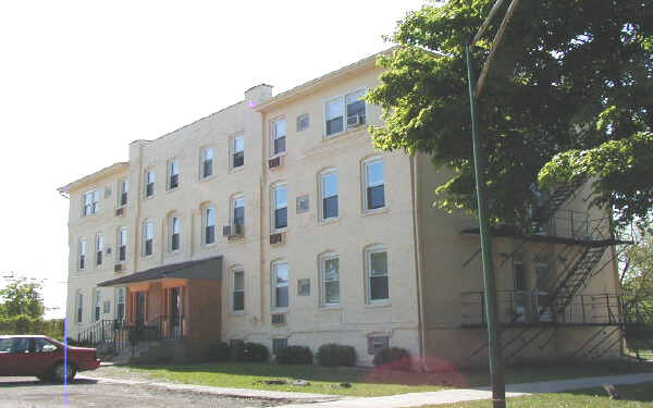 11127-29 S Langley in Chicago, IL - Building Photo