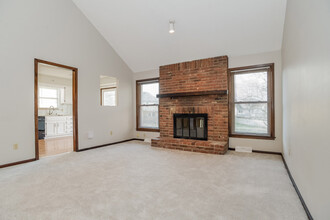 16403 W 139th St in Olathe, KS - Building Photo - Building Photo