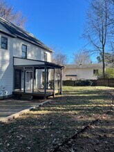 705 Cash St in Apex, NC - Foto de edificio - Building Photo