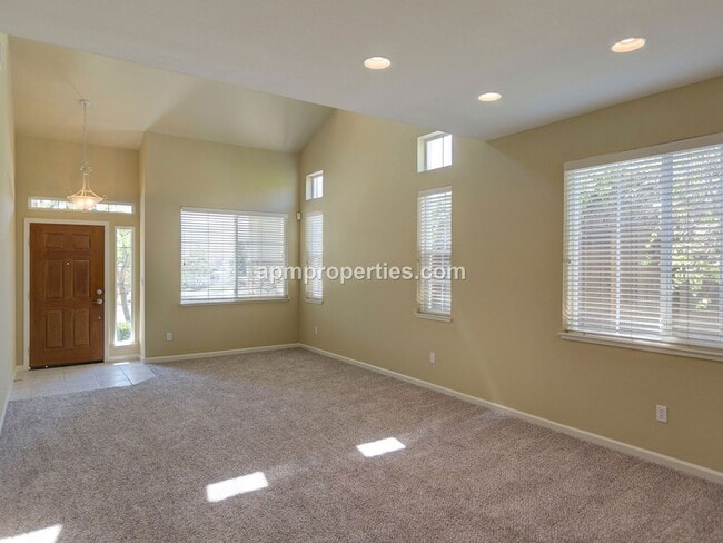 130 Woodcrest Dr in San Ramon, CA - Building Photo - Building Photo