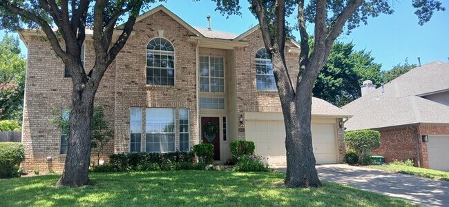 3501 Vista Way in Bedford, TX - Building Photo - Building Photo