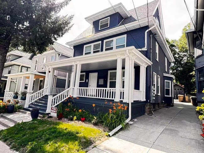 property at 908 E Gorham St