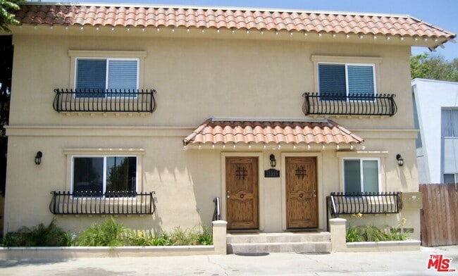 property at 11339 Venice Blvd.
