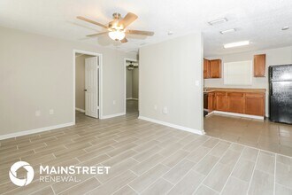 4386 Pine St in West Palm Beach, FL - Foto de edificio - Building Photo