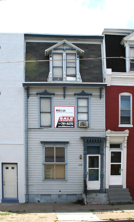 1409 - 1411 Vernon St in Harrisburg, PA - Building Photo