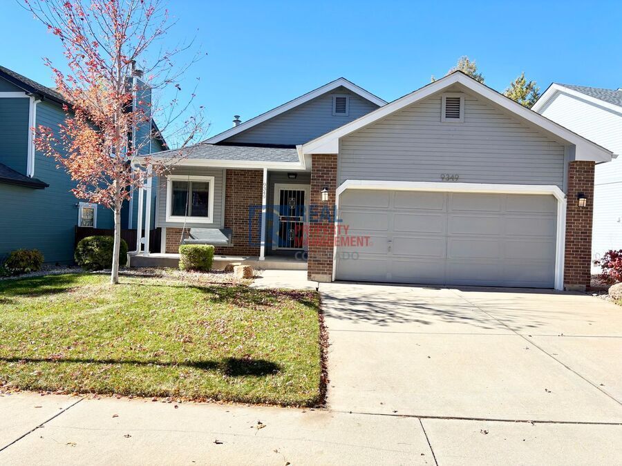 9349 Waterford Ct in Littleton, CO - Building Photo