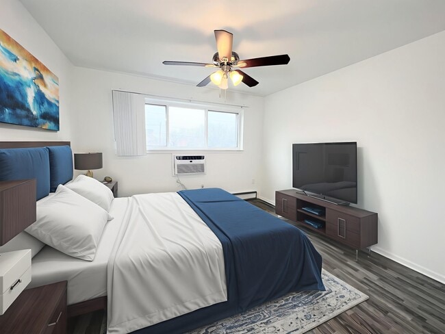 Sterling Troy Apartments in Sterling Heights, MI - Foto de edificio - Building Photo
