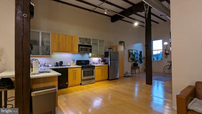 property at 1210 N Palethorp St
