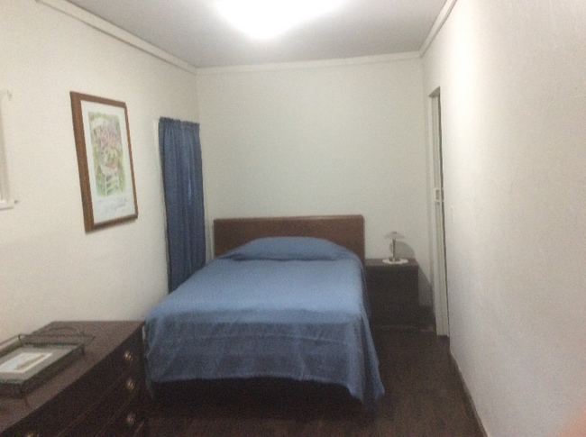 39 Oakland St in Rochester, NY - Foto de edificio - Building Photo