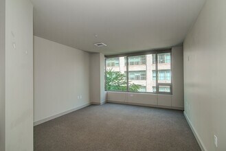 910 Lenora St in Seattle, WA - Building Photo - Building Photo