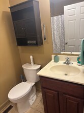 1624 N Cherry St in Winston-Salem, NC - Foto de edificio - Building Photo