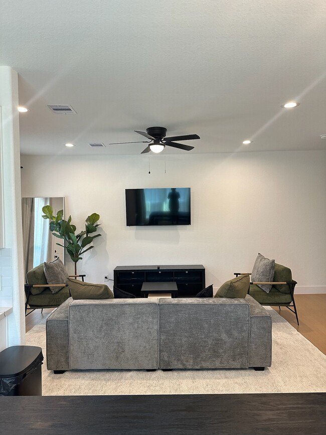 5774 Heron Dr in Houston, TX - Building Photo - Building Photo