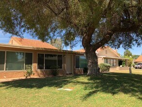 234 Leisure World in Mesa, AZ - Foto de edificio - Building Photo