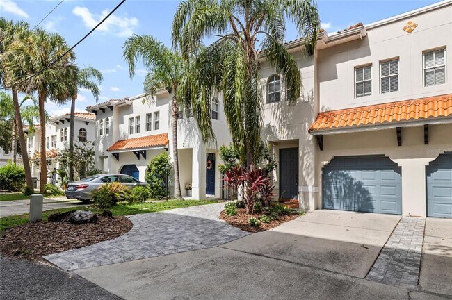 104 S Moody Ave in Tampa, FL - Building Photo - Building Photo