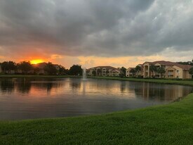 181 SW Palm Dr in Port St. Lucie, FL - Building Photo