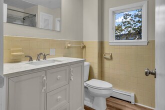 13 Pacific St in Fitchburg, MA - Building Photo - Building Photo