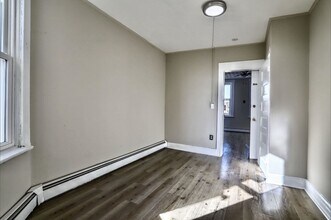 743 Harrison Ave in Harrison, NJ - Building Photo - Building Photo