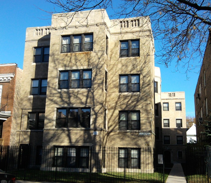 235 N Mason Ave in Chicago, IL - Building Photo