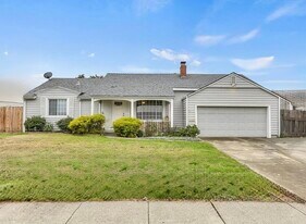 5021 J Pky in Sacramento, CA - Building Photo